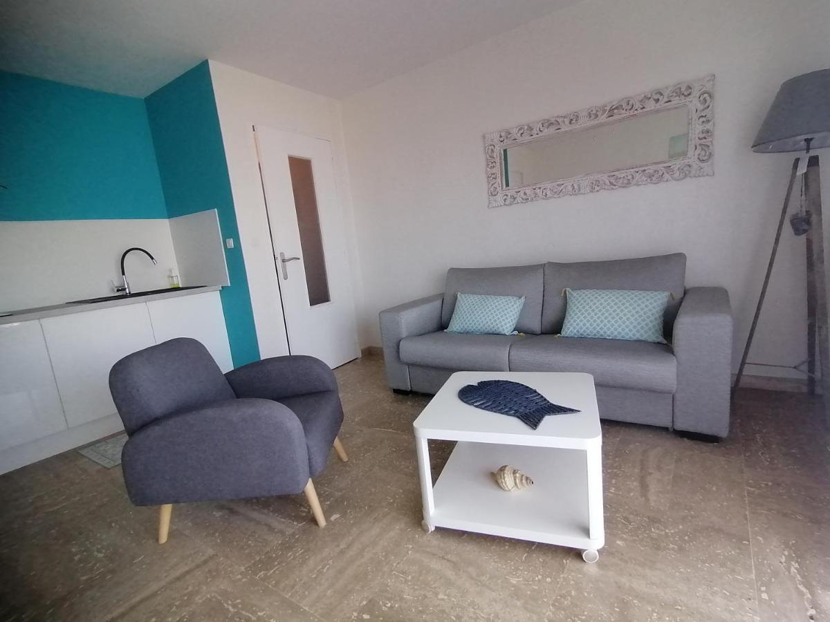 Residence L'Emilia Йер Экстерьер фото