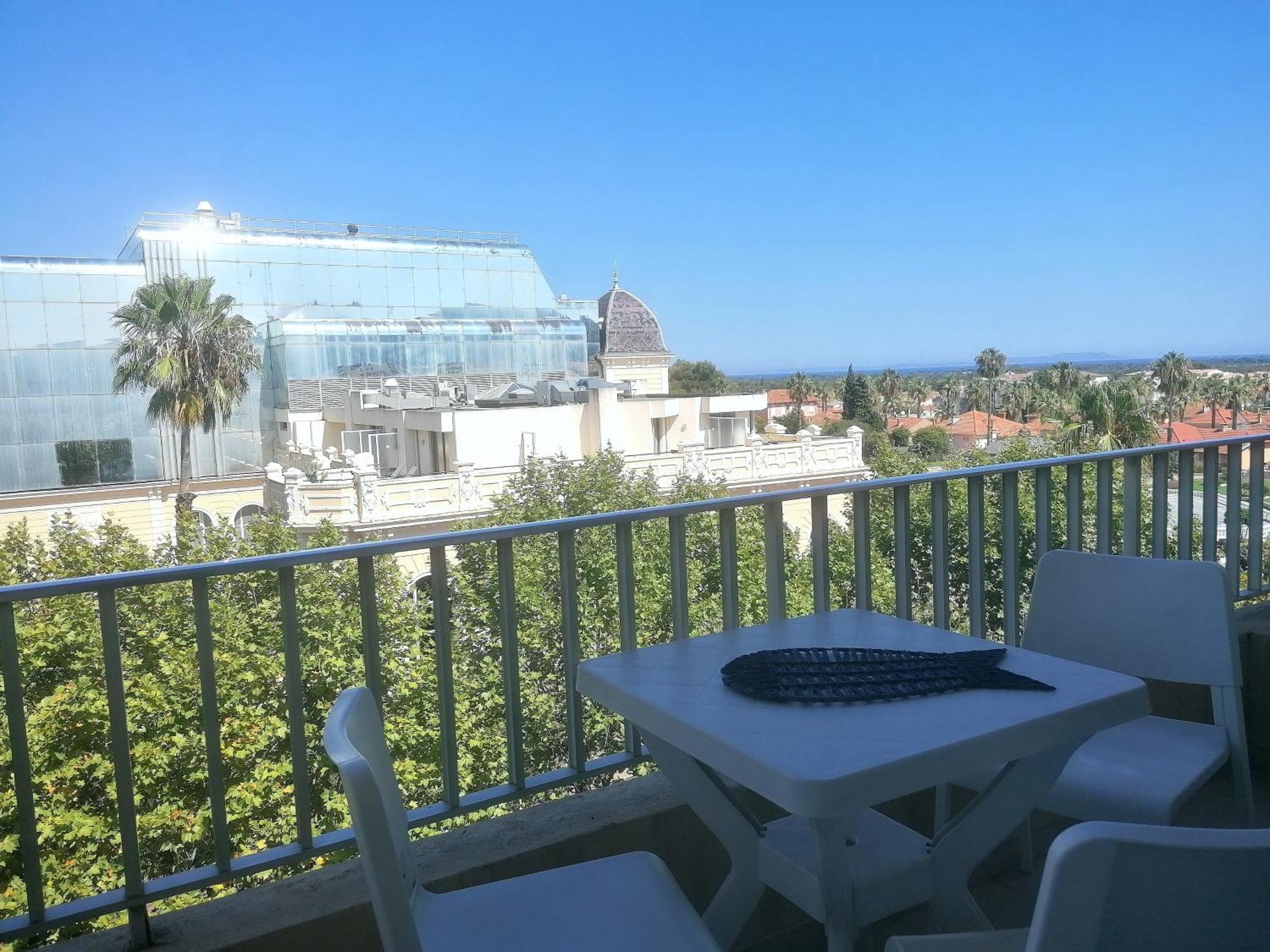 Residence L'Emilia Йер Экстерьер фото